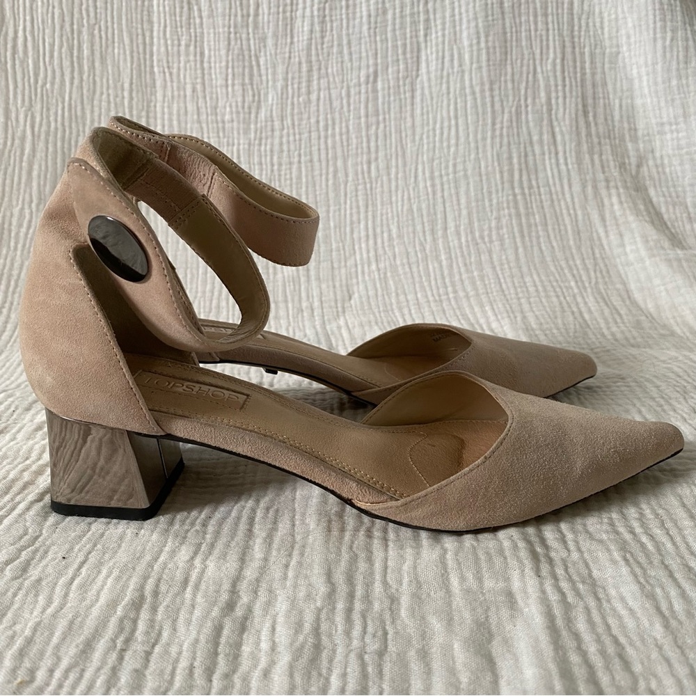 Topshop nude button heels
